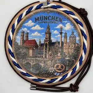 Münchner Getränkedeckel aus Holz – Mit Kordel