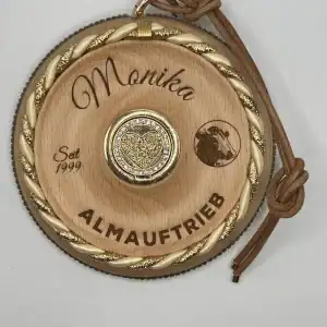 Original Almauftrieb Damendeckel